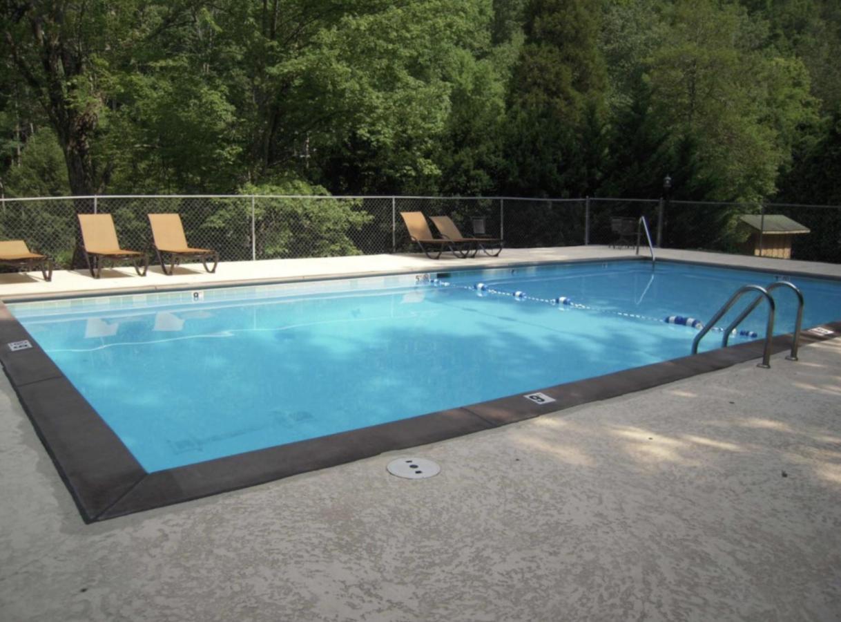 His Promises Cabin Pigeon Forge Ngoại thất bức ảnh