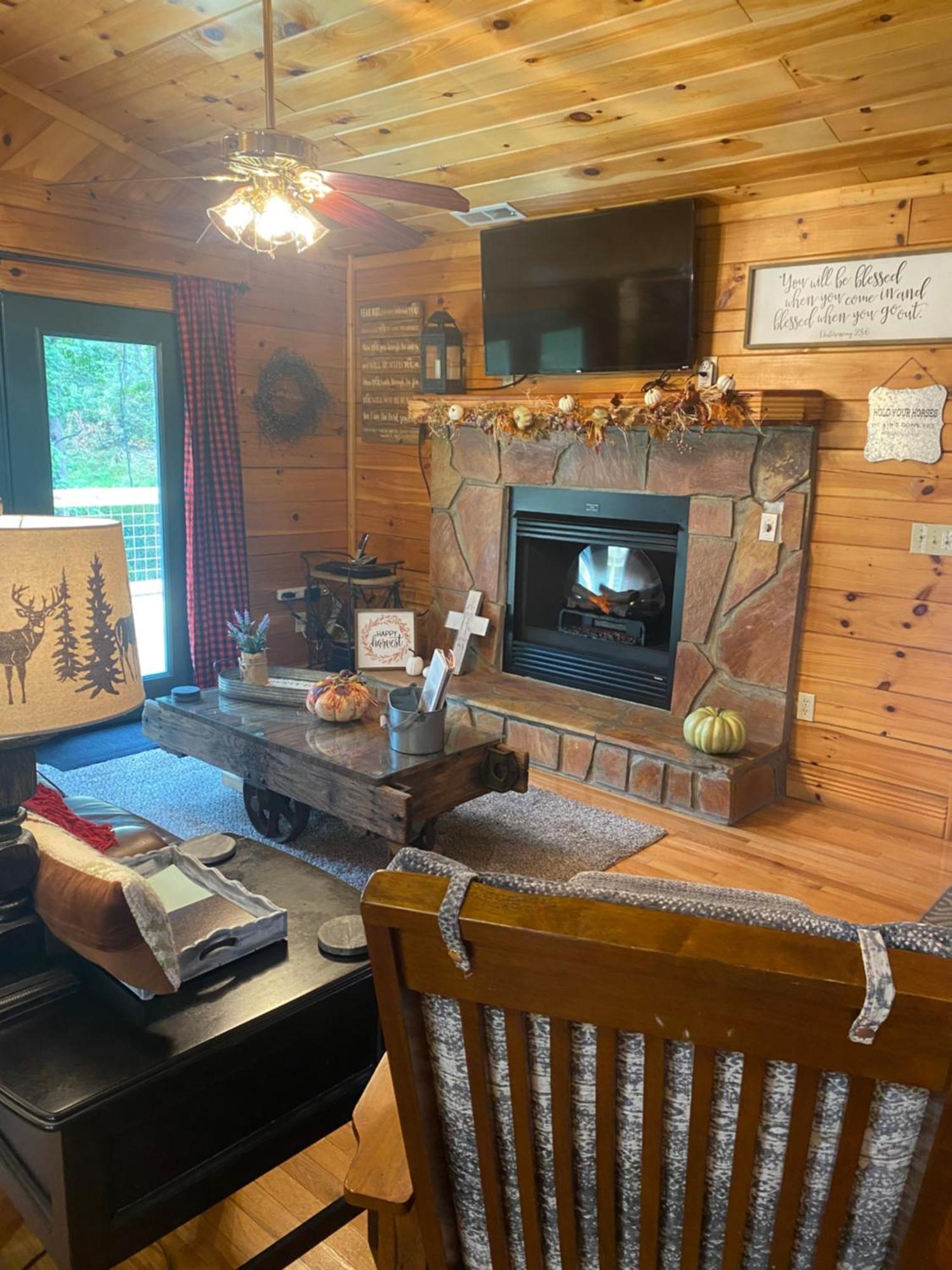 His Promises Cabin Pigeon Forge Ngoại thất bức ảnh